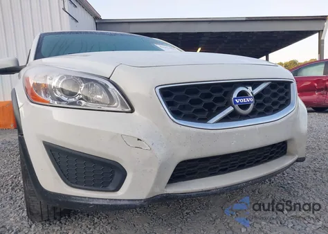 2011 Volvo C30 T5 from USA, damaged, VIN YV1672MK7B2235476